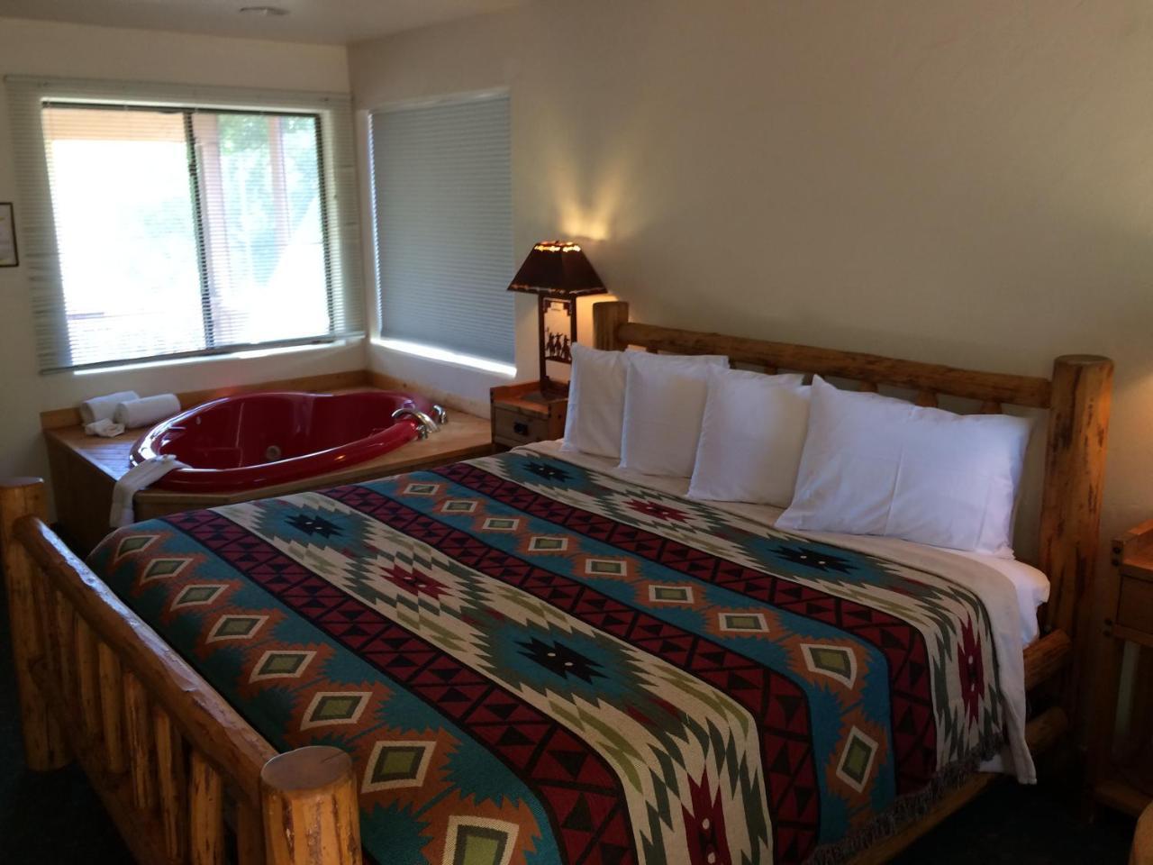 Creekside Preserve Lodge & Cabins Cordes Lakes Luaran gambar